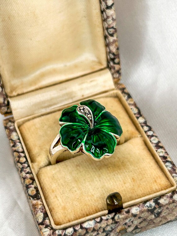 Green Enamel Flower Ring in Solid Silver with Mar… - image 5