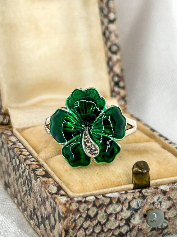 Green Enamel Flower Ring in Solid Silver with Mar… - image 6