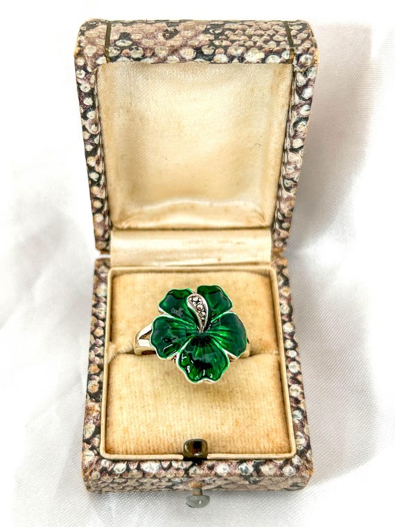 Green Enamel Flower Ring in Solid Silver with Mar… - image 2