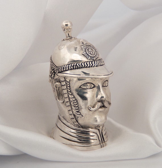 Silver Plated Novelty Vesta Victorian Policeman Match Safe, Snuff Box, Match  Striker, Trinket Box, Constable, Collector's Tobacco Box