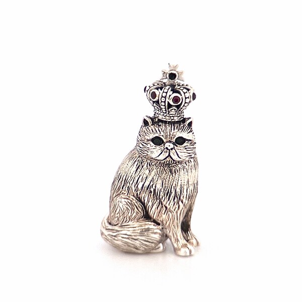 The Cat With The Emerald Tiara