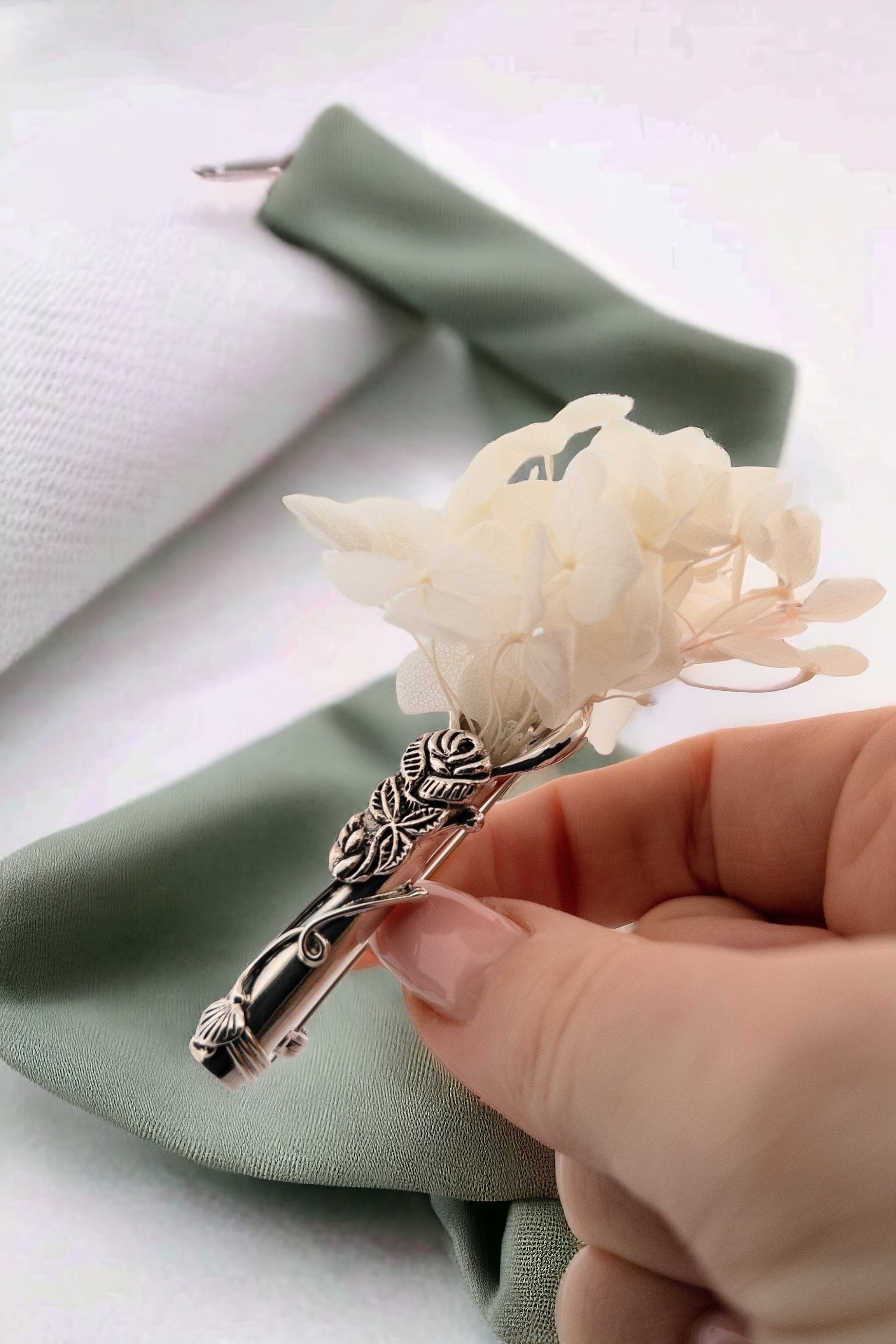 Posy Holder Brooch - Etsy UK