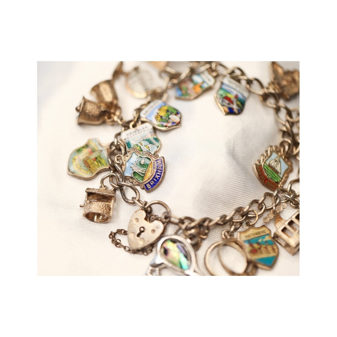 Vintage Full Sterling Silver Charm Bracelet - Padlock Clasp Vintage Full Sterling Silver Charm Bracelet - Padlock Clasp