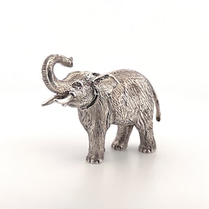 Novità Vesta a forma di elefante d&#39;argento, cassaforte per fiammiferi, accendifiammiferi, portafiammiferi decorativo, tabacchiera a forma di animale, safari da collezione