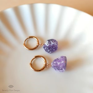 Amethyst Earrings, Rose Gold Huggie Hoop Earrings with February Birthstone, Raw Amethyst Stone Earrings ,Chakra Stone Gift, Gift For Her