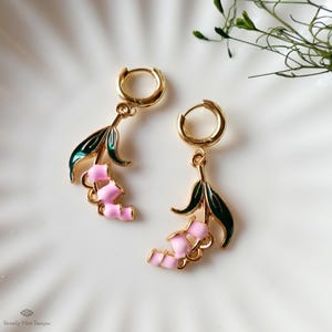 Pink Flower Dangle Earrings , Lily of the Valley Earrings , Gold Jewelry, Spring Floral Drop Earrings Gift for Her, Nature inspired earrings