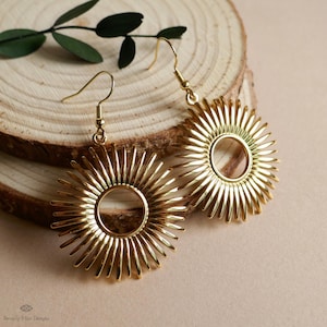 Gold Sunburst Earrings Celestial Statement Earrings Boho Dangle Jewelry Festival Style Gift for Her Modern Sun Charm Summer Earrings