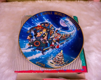 ヴィンテージ 1994 ディズニー イッツ・ア・スモールワールド クリスマスプレート（オリジナルボックス）
