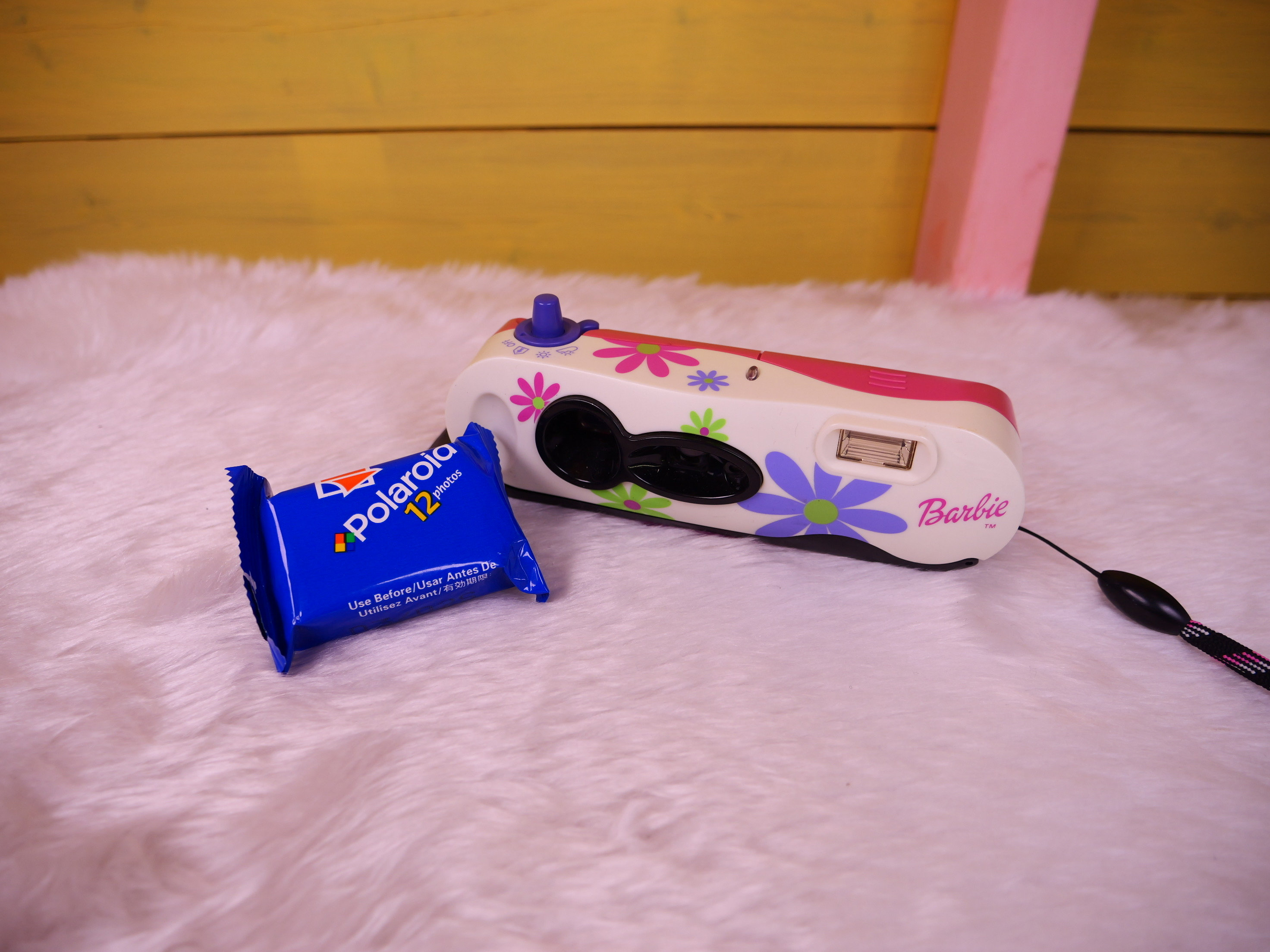 Retro 00s Barbie Izone Polaroid Film Camera and Film