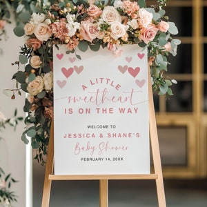 Panneau de bienvenue pour baby shower « Un petit cœur est en route » | Baby shower pour la Saint-Valentin | Thème coeur | Téléchargement numérique sur toile | BW09A