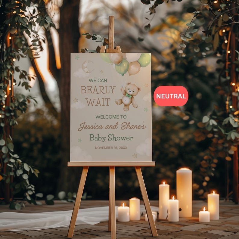 Puede incluir: Un cartel de bienvenida para un baby shower con un osito de peluche que sostiene globos, nubes y estrellas. El cartel dice "We can bearly wait. Welcome to Jessica and Shane's Baby Shower. November 15, 20XX".