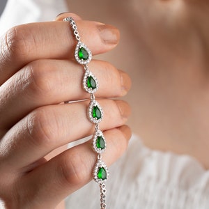 Emerald bracelets for sale hot sale
