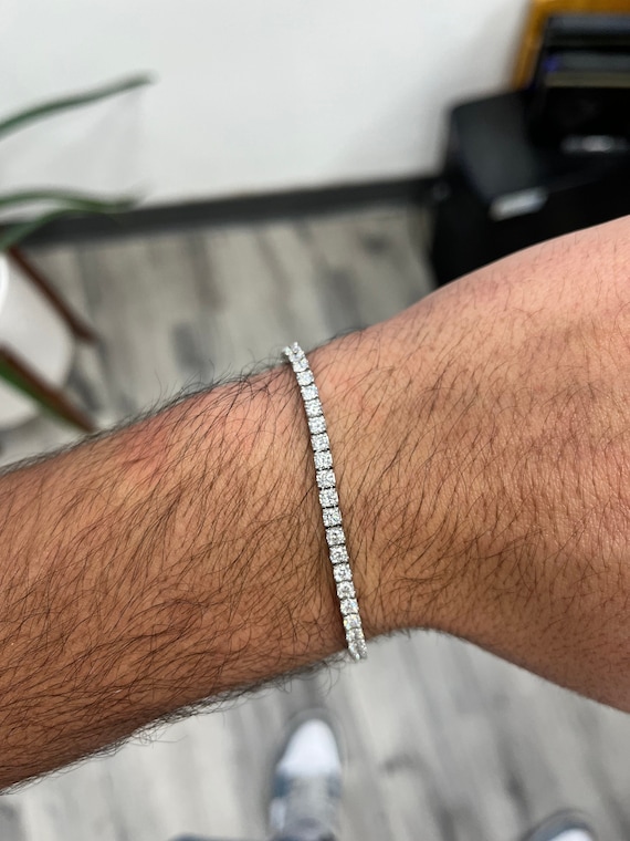 1/4 ct. tw. Diamond Bracelet in Sterling Silver | Helzberg Diamonds