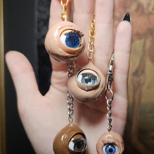 Blinking Doll Eye Keychain, Weird & Odd Fidget Bag Charm