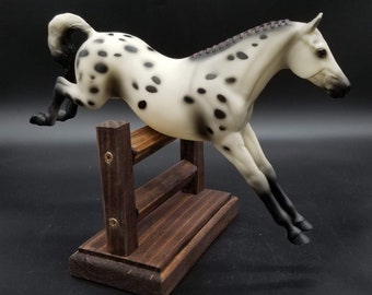 Peter Stone Jumping Horse Stand