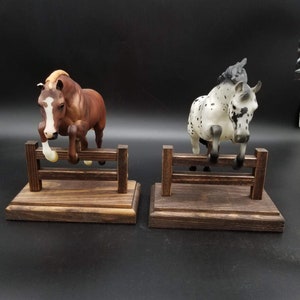 Handmade Reclaimed Wooden Stand for Breyer Newsworthy Model