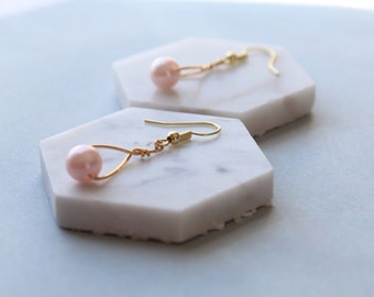 Minimalist Handmade Wire Pearl Dangle Earring