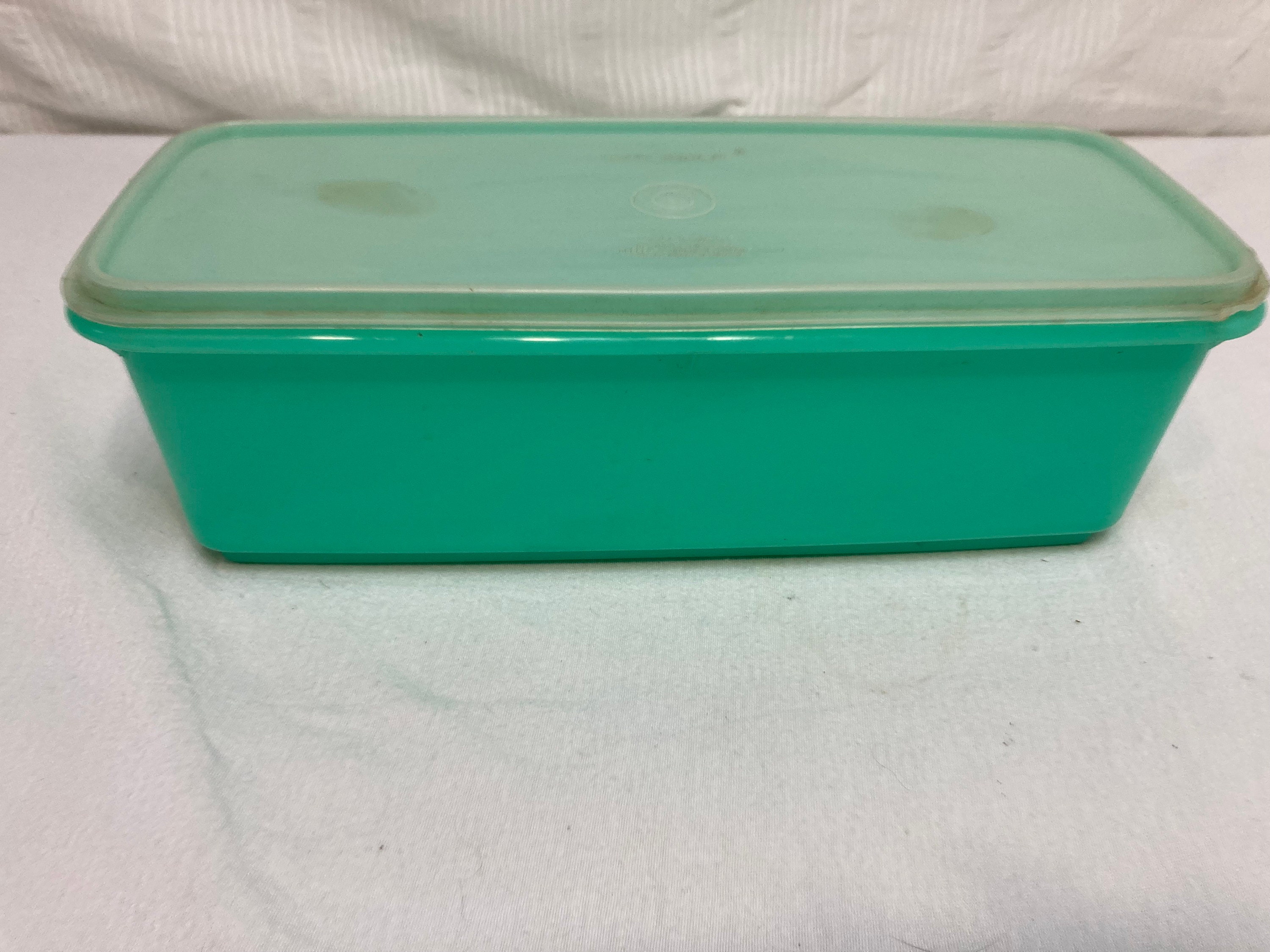 Vintage Tupperware Lettuce Crisp It With Domed Lid 2 Piece Green Lettuce  Keeper Vegetable Food Storage Kitchen Collectible Gift 