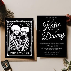 Canva Template Gothic Hochzeitseinladung | Halloween-Herbsthochzeit - Einladungen Dekor | Skelett Kuss Die Liebenden Tarot | Bis der Tod uns scheidet