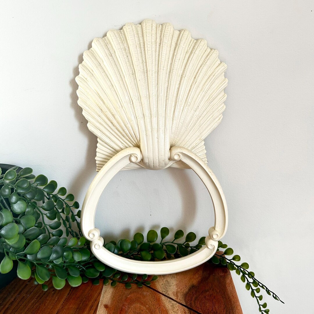 Vintage Shell Towel Hanger, Vintage Towel Holder, Bathroom Decor, Ocean ...