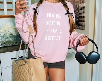 Sudadera de bienestar, estética, pilates, matcha, cuidado personal, princesa de pilates, camiseta de pilates, pilates, instructor de pilates, calcetines de pilates