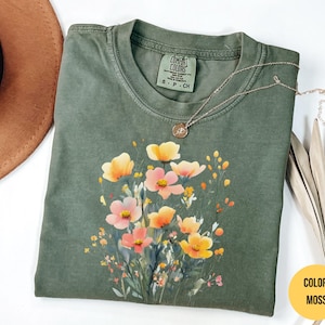 Comfort Colors® Boho Cottagecore Tshirt, Wildflowers T shirt, Vintage Pressed Flowers Shirt, Botanical Floral Tee, Gift for Gardener, Floral
