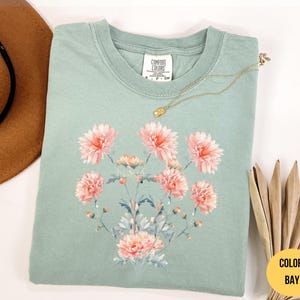 Comfort Colors® Boho Cottagecore Tshirt, Wildflowers T shirt, Vintage Pressed Flowers Shirt, Botanical Floral Tee, Gift for Gardener, Floral