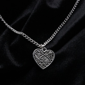 Tibetan Silver Mum/Mom/Mam pendant necklace with curb chain