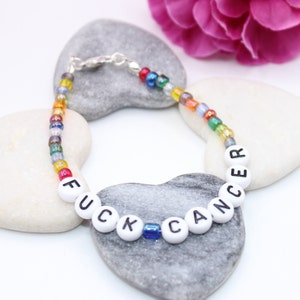 Fake Cancer Armband mit regenbogen multicolour Glasperlen für Erwachsene