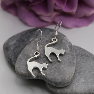 Diamond Set Cat Stud Earrings In Sterling Silver - Foto 12