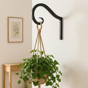 Metal Wall Plant Hanger 20x20 cm – Heavy Duty Black Hook for Hanging Pots & Lanterns – Indoor Outdoor Garden Decor