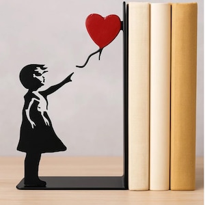 Banksy-geïnspireerde boekensteunen, minimalistisch metalen wanddecoratieontwerp, moderne plankdecoratie, handgemaakt cadeau-idee, metalen kunstboekensteun voor thuis en op kantoor