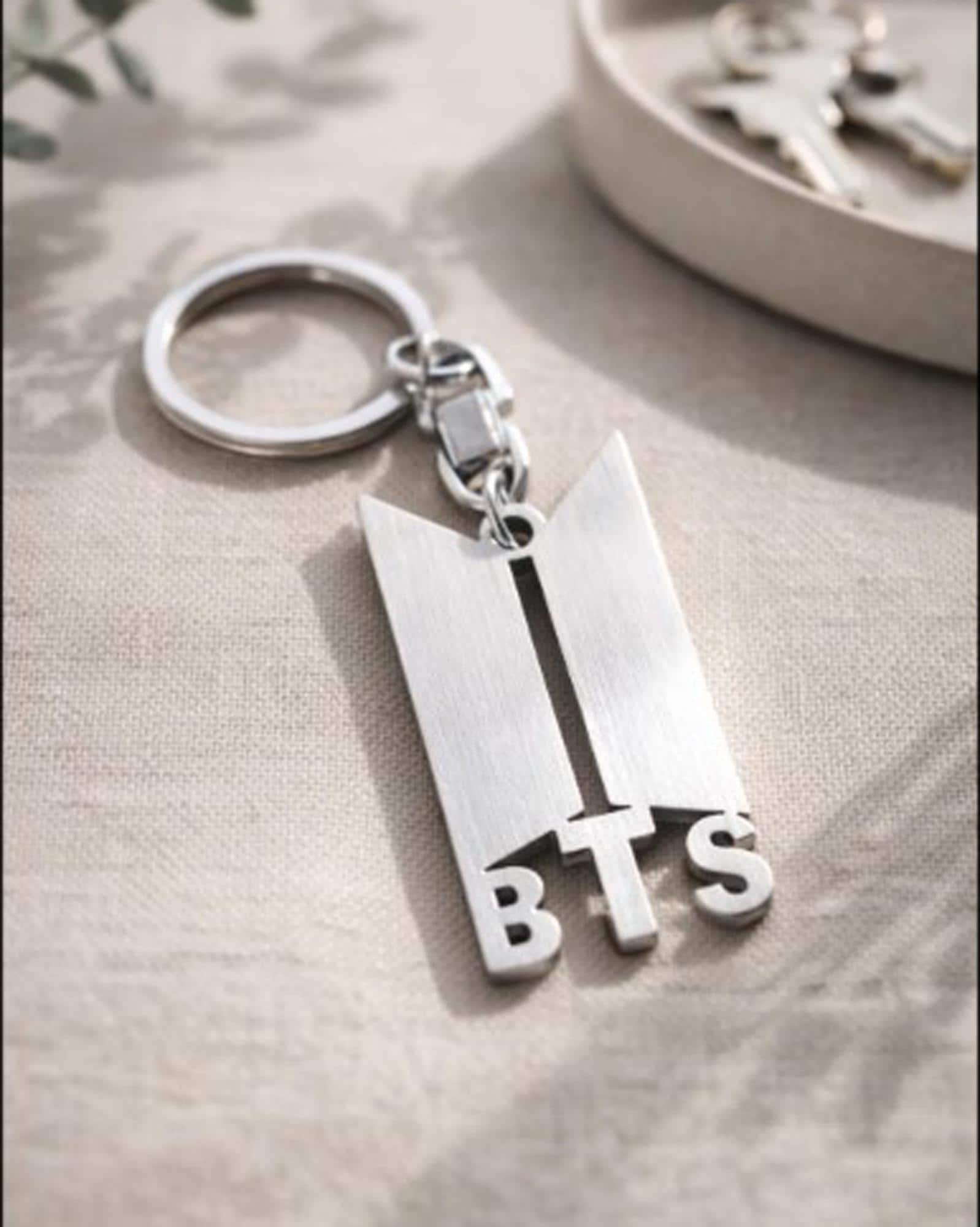 BTSをモチーフにしたキーホルダー – K-POPファン向けのユニークな