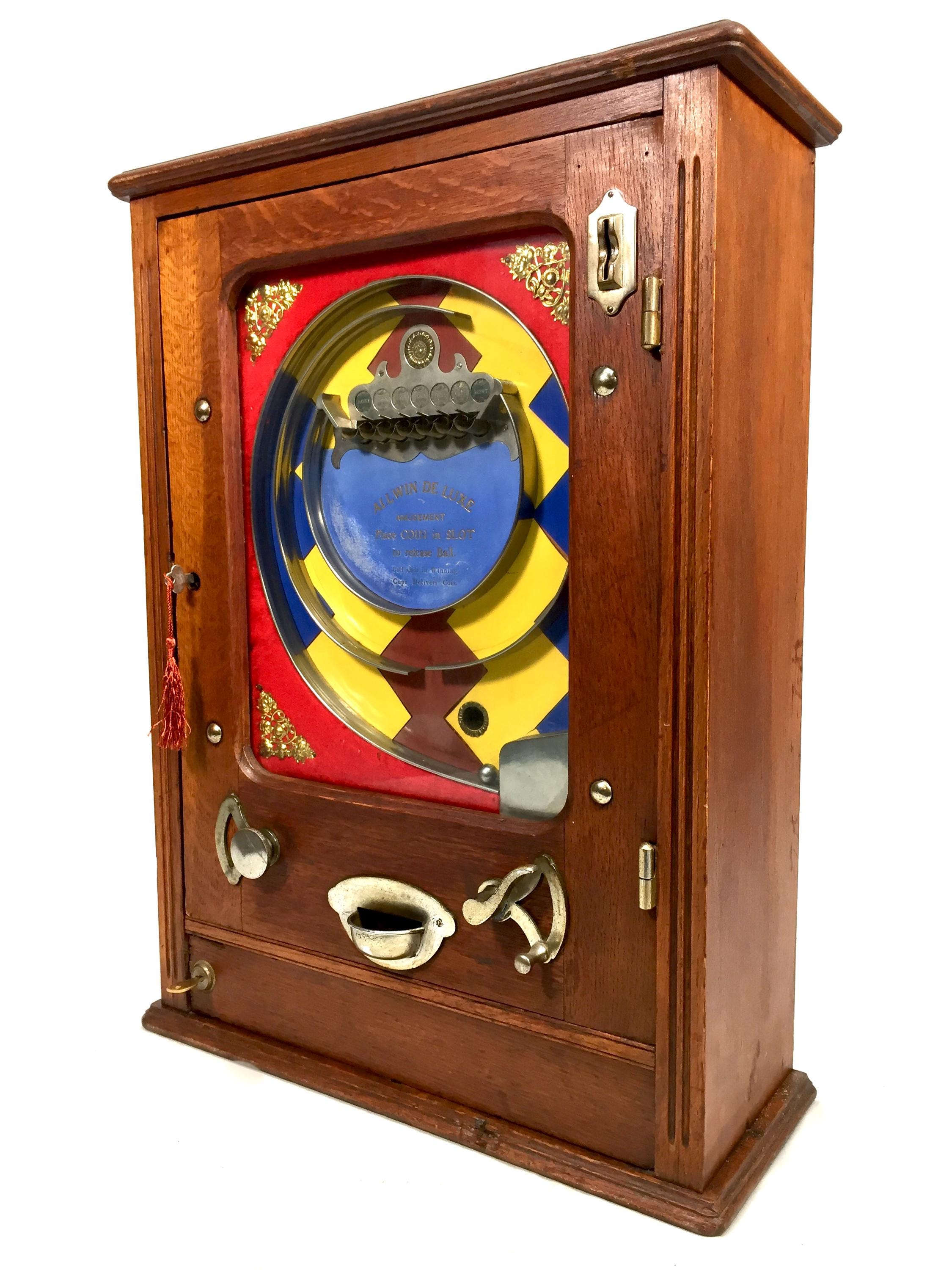 Antique Allwin De Luxe Arcade Coin Operated Penny Machine
