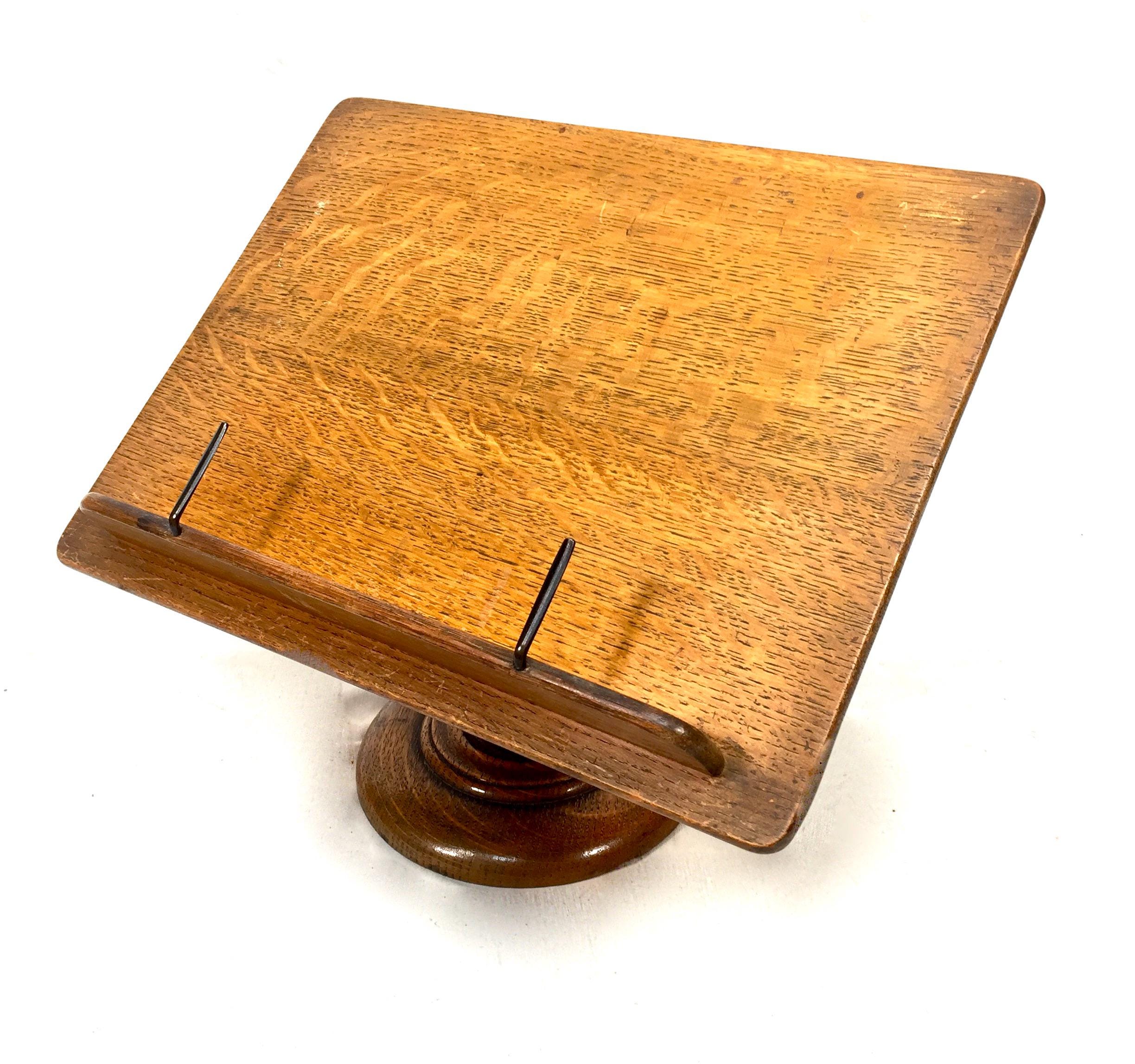 Antique Wooden Oak Tabletop Book Stand / Lectern / Cook Book