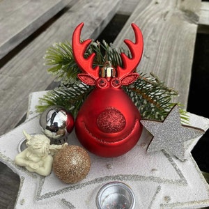 Personalisiert mit Namen Weihnachtskugel Rentier Elch Weihnachtselch mit Wunschtext Weihnachtsgeschenk Rot