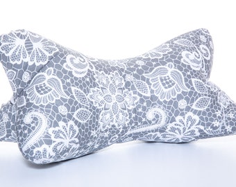 Sylodesign Personalized gift with name reading bone neck pillow grey