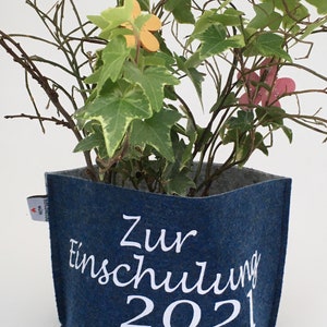 Personalisiert mit Namen Wunschtext Geschenk Filztüte Utensilo Geschenkverpackung Blumentopf Mama blau Bild 5