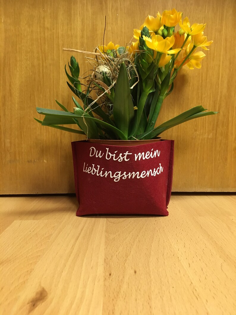 Personalisiert mit Namen Wunschtext Geschenk Filztüte Utensilo Geschenkverpackung Blumentopf Mama Bild 7