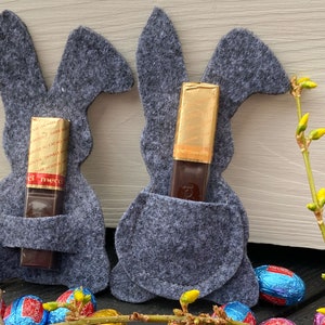 5er Set Mini Filz Hase Osterhase grau Osterdeko Tischdeko Geschenk Frohe Ostern Bild 5