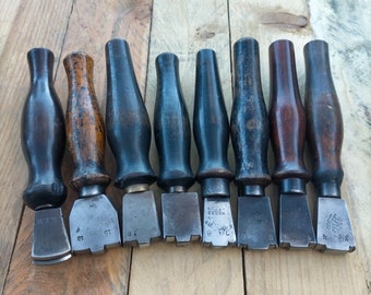 ensemble d'outils en fer de finition de cordonnerie vintage