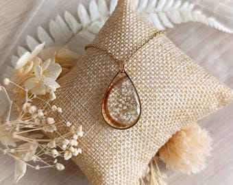 Souvenir jewelry, commemorative jewelry made from a lock of hair or animal hair, horsehair, resin and natural flowers, customizable, a keepsake.