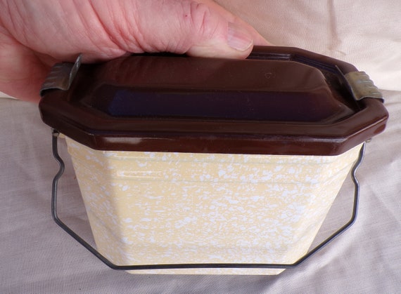 Vintage Cream and Brown French enamel Sandwich Tin - image 4