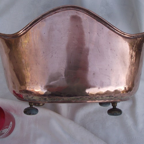 Antique Copper Planter - Really shops Nice