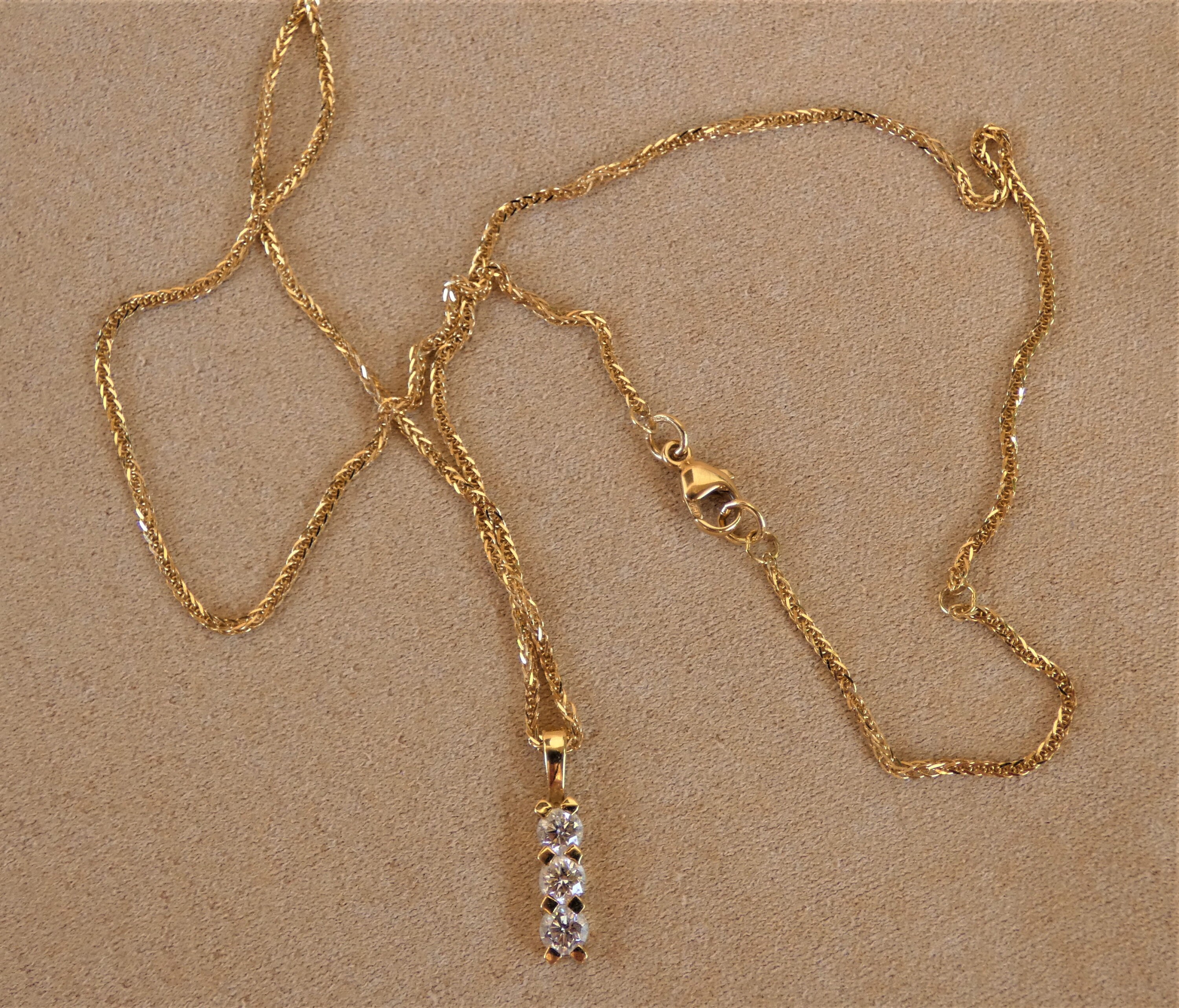 Gold Pendant Necklace with 3 Stones main image 1