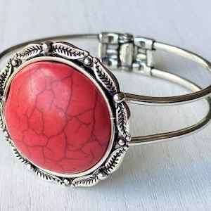 Costume Carnelian Statement Clasp Bracelet - Costume Silver Bracelet - Costume Silver Carnelian Bracelet