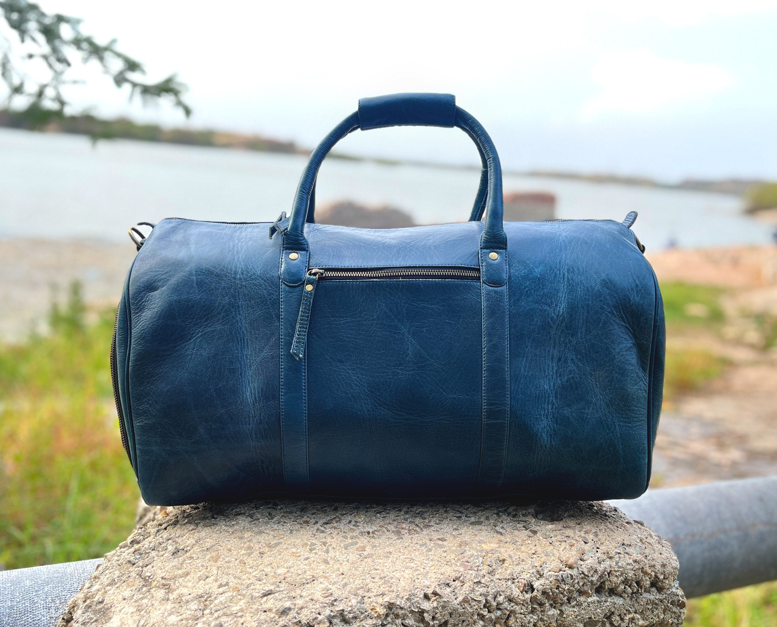 Premium Full Grain Leather Duffle Bag - Endrigo (I) – Indifference