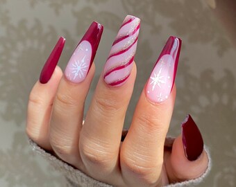 FESTIVE SNOWFLAKE NAILS | Dark Red French Press On Nails | Glitter Swirl Press ons | Mix & Match Xmas Nails | Long Coffin Shape