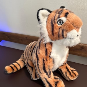 Vintage 1985 WWF World Wildlife Fund Plush Tiger RARE