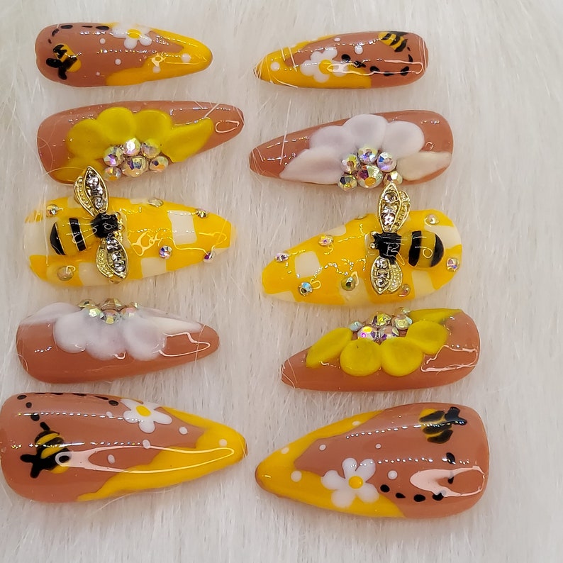Bee Nails Bee Theme Party Bee Wedding Honey Bee Kawaii Nails Yellow Nails Bee Charms Gifts for Beekeeper Salon Nails at Home DIY Nails image 2